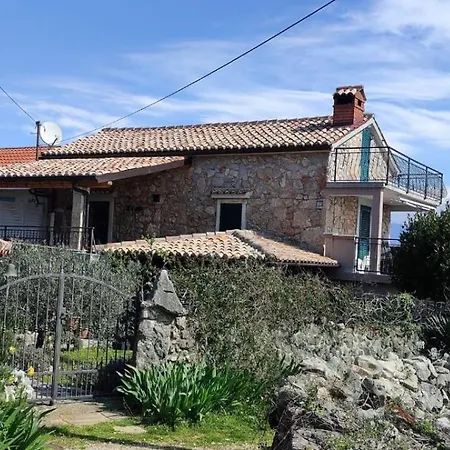 Apartment Mavri